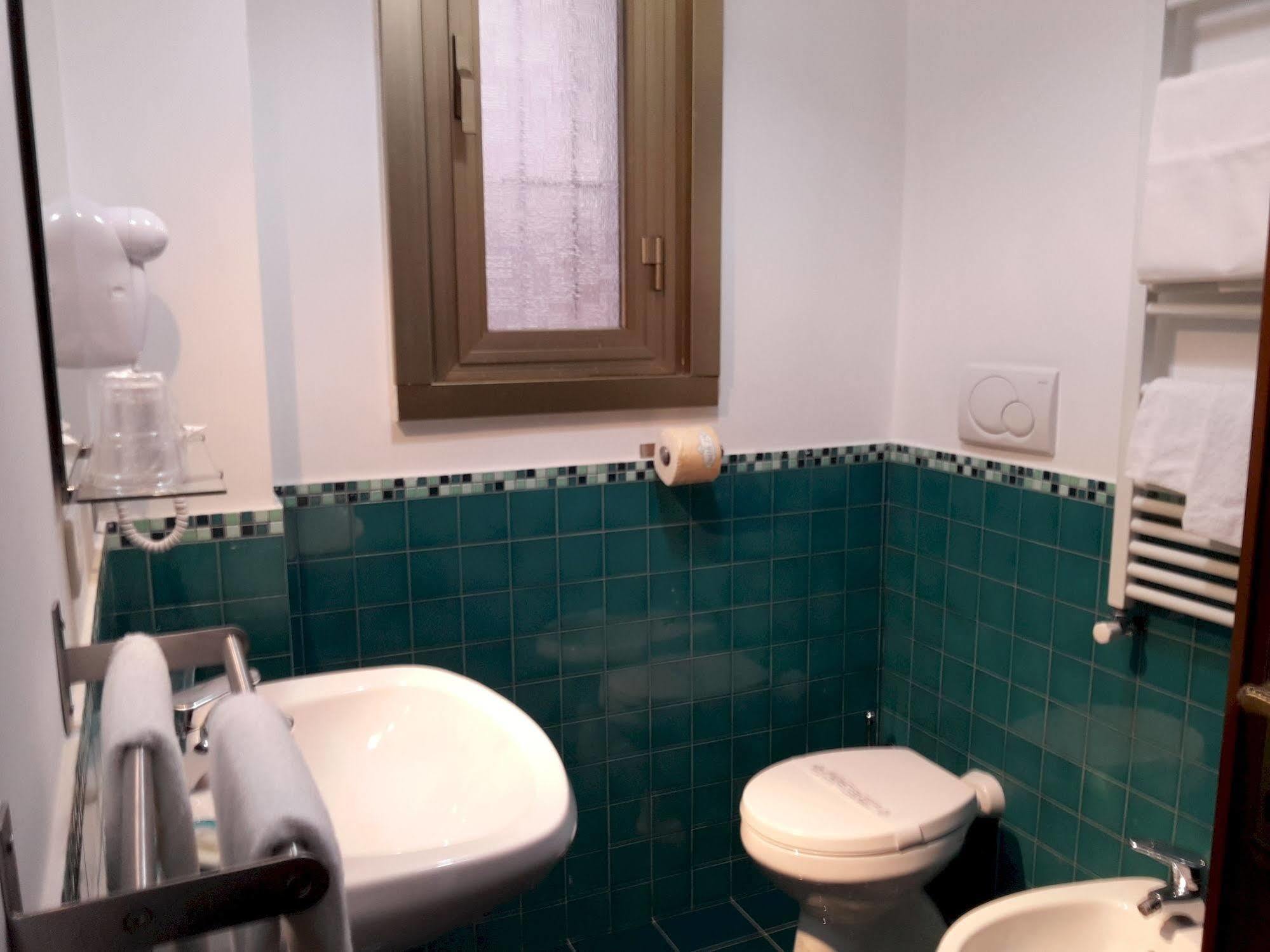 La Suite Di San Pietro Rome Exterior photo